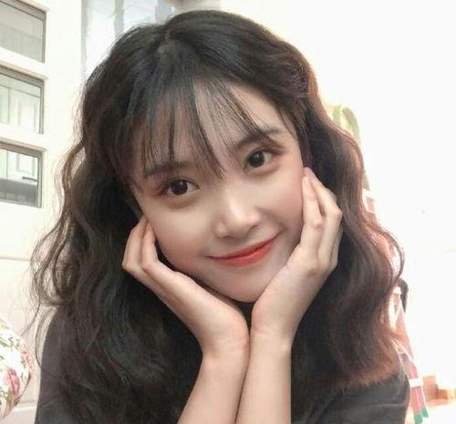 吃瓜网红两字网名大全女,揭秘吃瓜网红两字网名大全女生