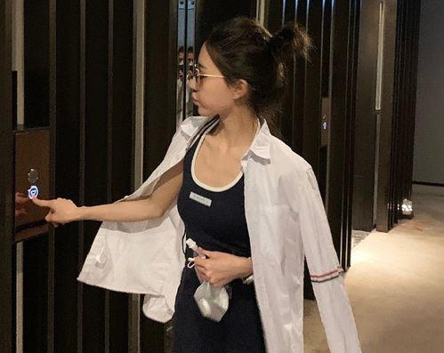 吃瓜女网红图片最新一期