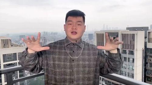 抖音网红黄钰杰吃瓜,揭秘网红圈幕后故事  第1张