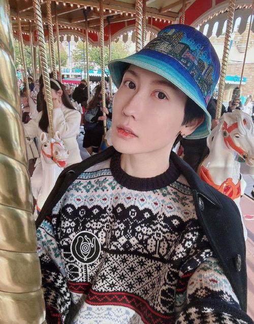 梓婷吃瓜的网红叫什么,揭秘“梓婷吃瓜”网红背后的故事  第2张